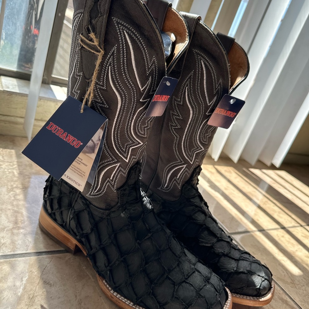 Durango Black Men’s Exotic Textured Western Boots size 8.5W